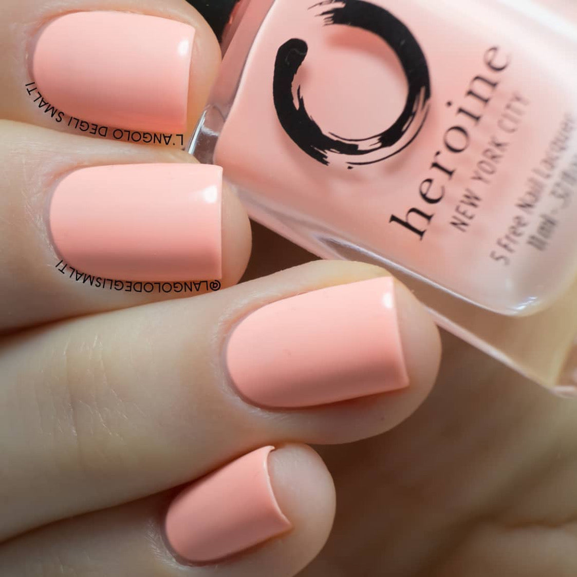 55+ Sweet Peach Nail Designs to Brighten Up Your Summer Look | The KA Edit  | Peach nails, Peach colored nails, Gold nail designs